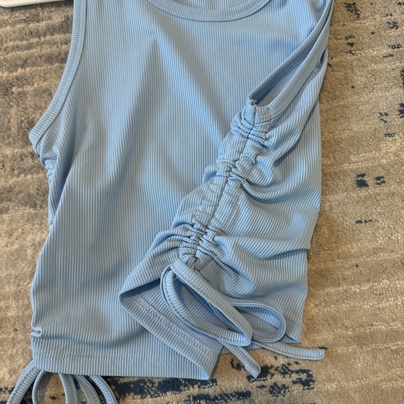 Blue Crop top size M - Picture 2 of 2